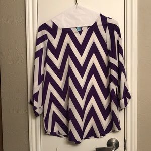 Francesca’s chevron print cuffed blouse